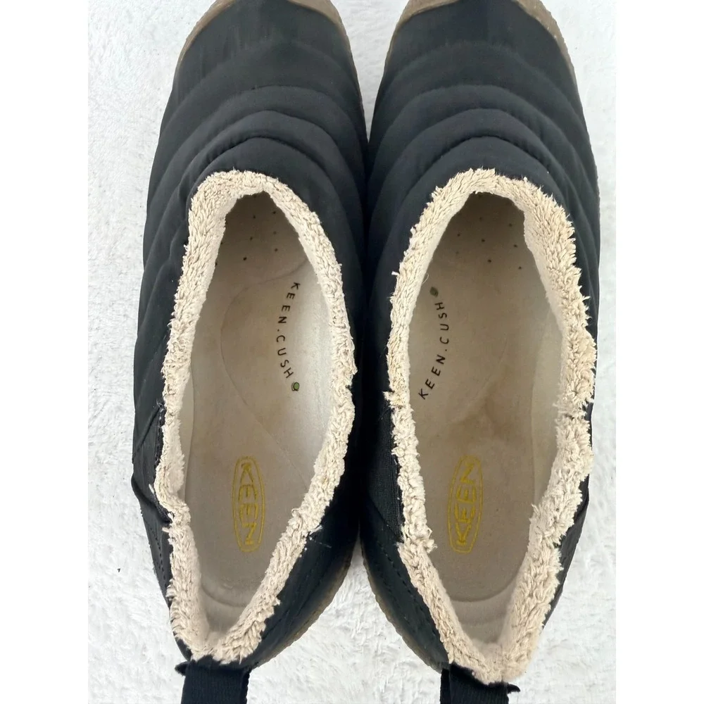 KEEN Howser III Black Quilted Slip On Shoes Men's US 11 Insulated Comfort